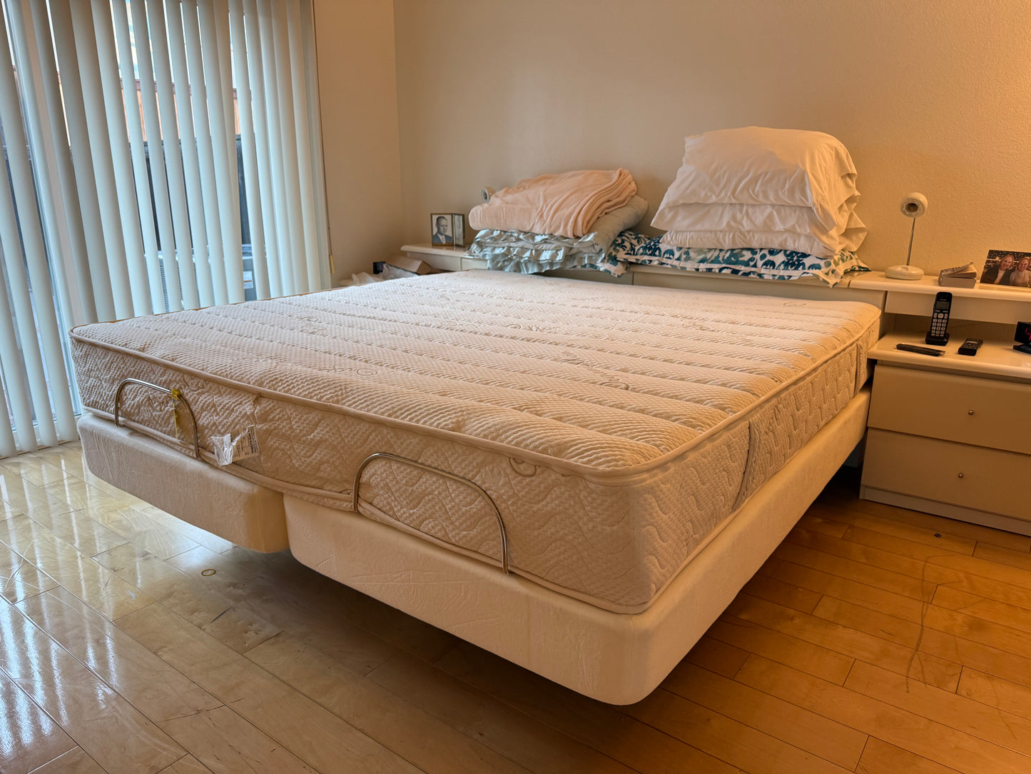 Electropedic Adjustable Bed